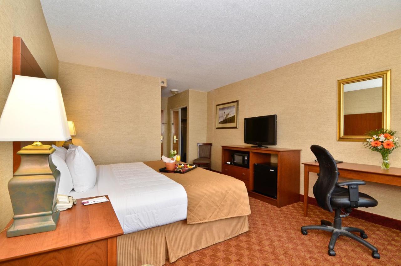 Clarion Hotel Airport Portland Exterior foto